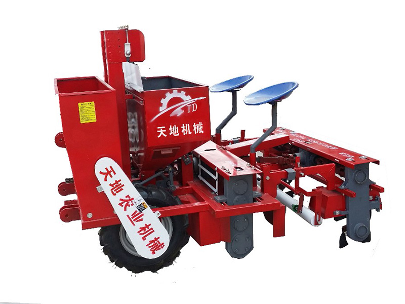 2cmmf-2土豆播種機.jpg