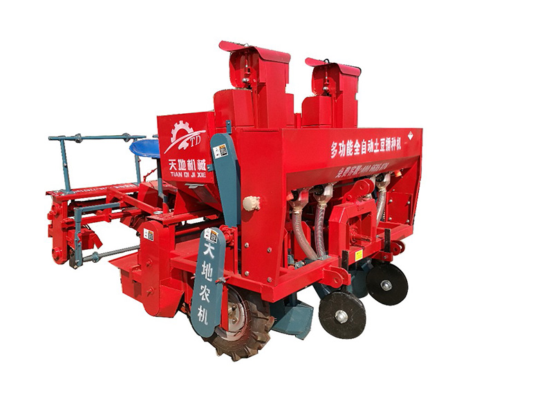 雙壟單行土豆種植機(jī).jpg