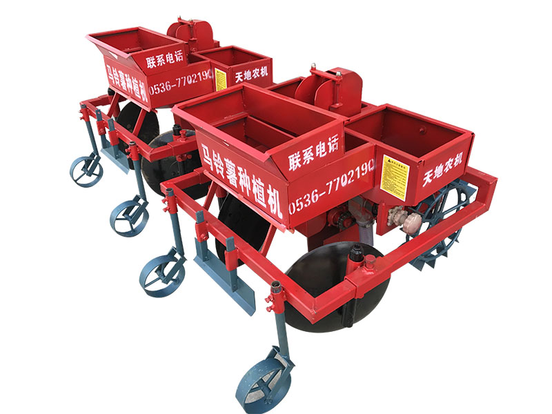 手扶土豆種植機.jpg